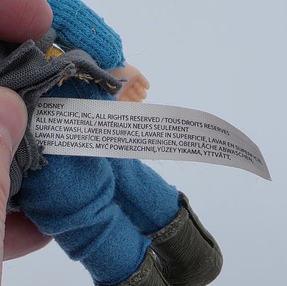 Disney Frozen Deluxe Mini Kristoff Doll Figure - Picture 4 of 6